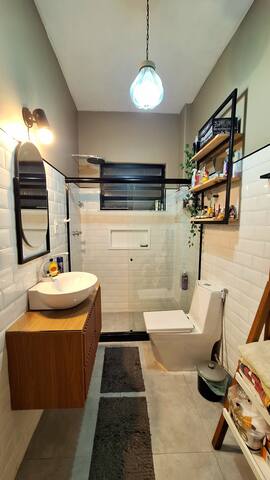 ! Apto Leblon 65 m² -2 Qd Praia+Estacionamento gallery image 3