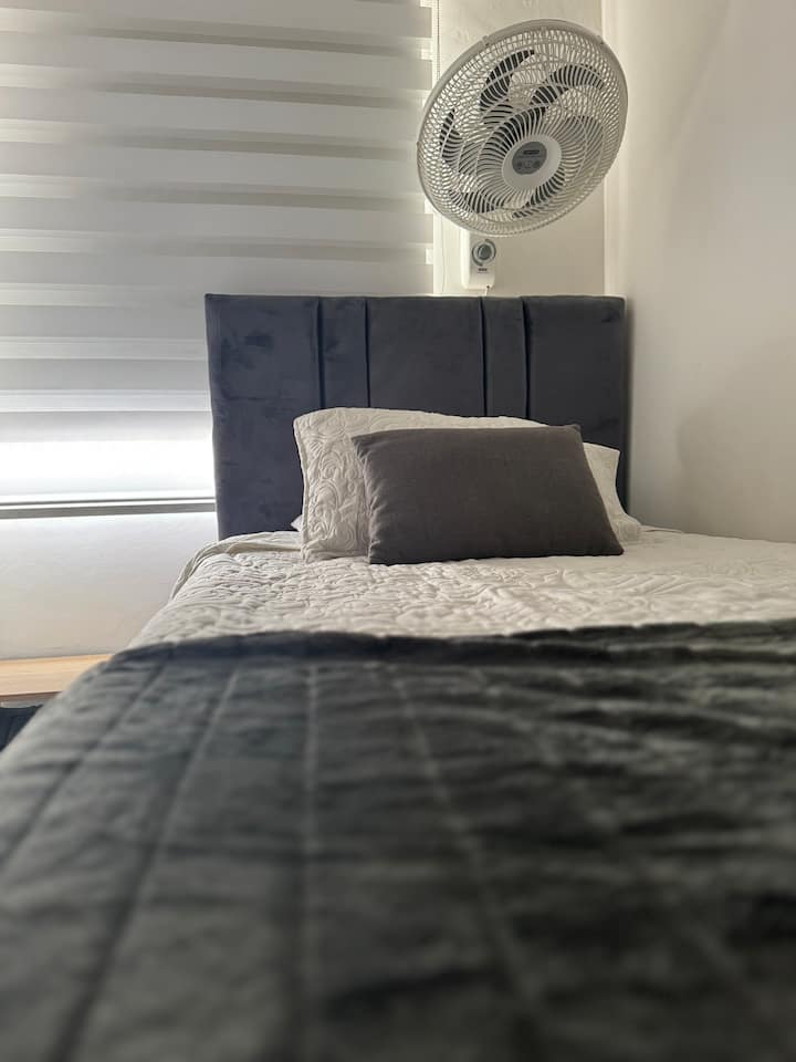 غرفة النوم 2