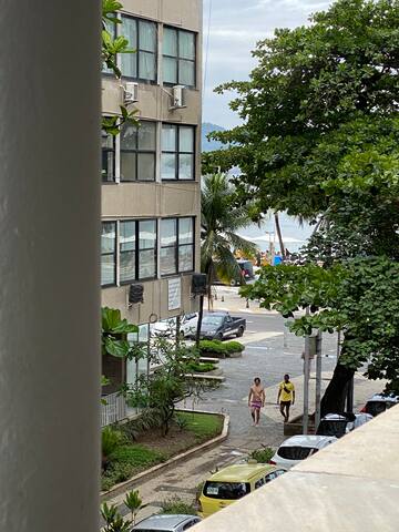 Conforto na quadra da praia de Copacabana /posto 6 gallery image 5