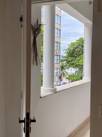 Conforto na quadra da praia de Copacabana /posto 6 gallery image 2