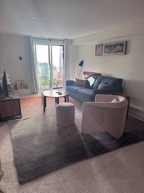 Popular Airbnb listing: Stylish SF Family Friendly 1 Bdrm In-law Apartment in San Francisco