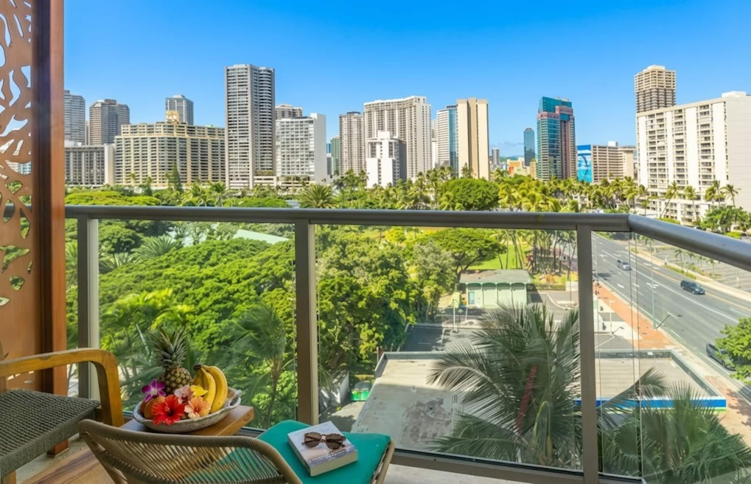 Waikiki Cozy and Spacious Studio with Balcony - Image 18