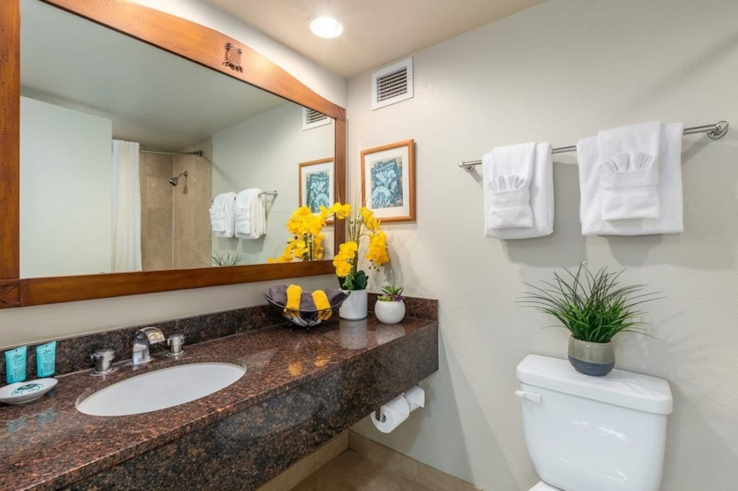 Waikiki Cozy and Spacious Studio with Balcony - Image 15