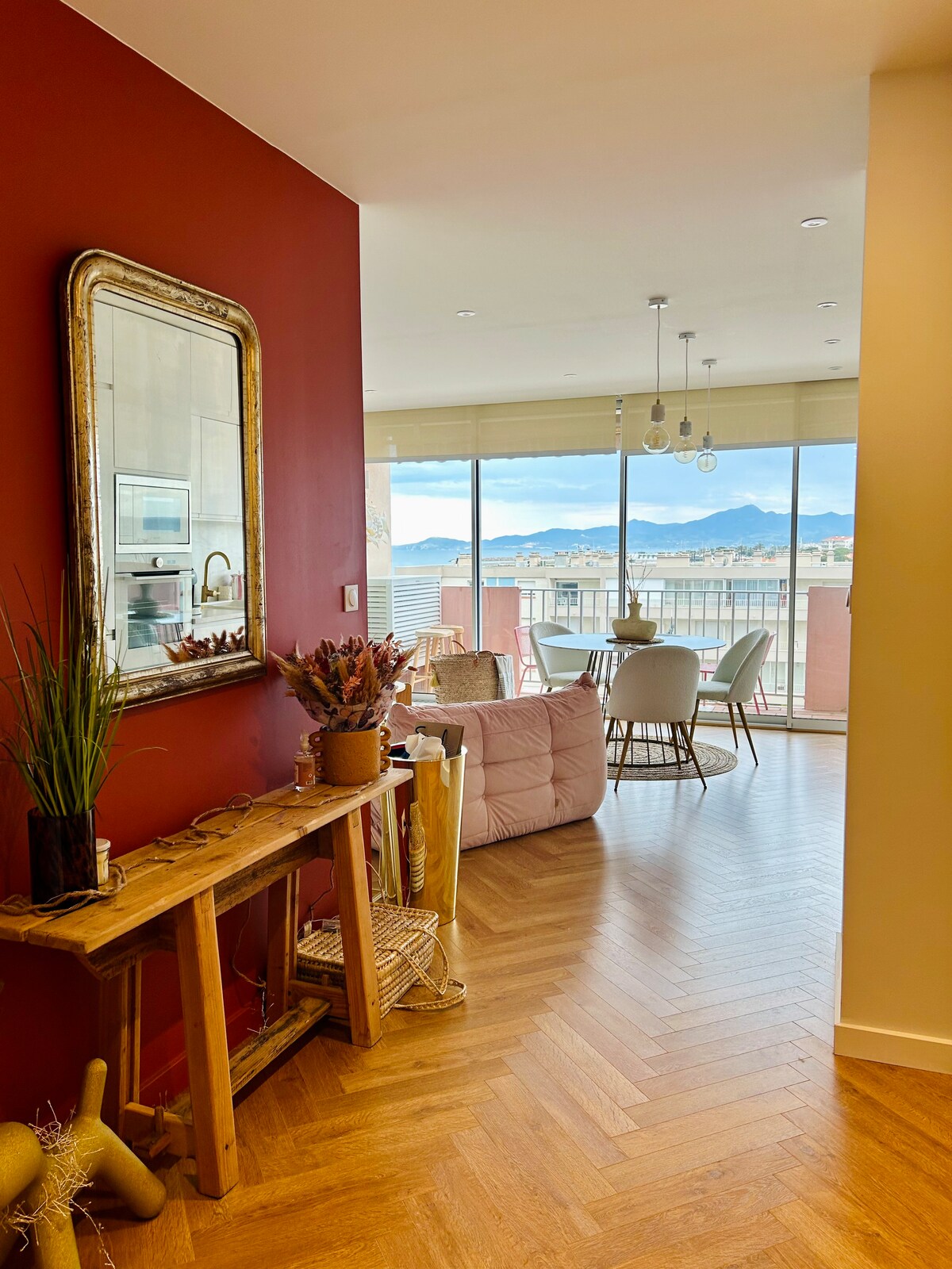 Top Airbnb: Beautiful 2-room with sea view/air conditioning/parking à Saint Cyprien