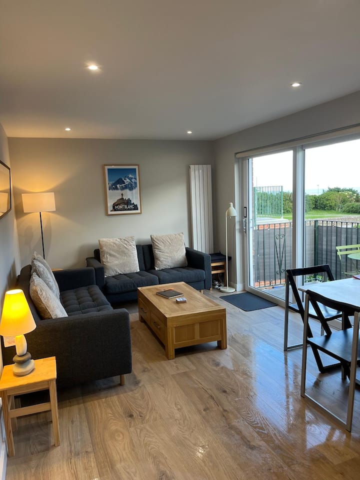 Mourne View Apartment

*Newly Renovated* - County Down