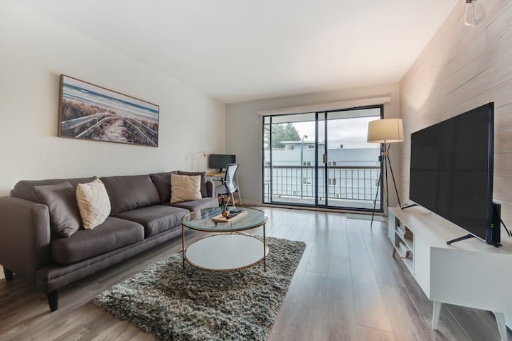 Kits Beach 1br W Parking | 3 Mins Walk To Beach - 溫哥華