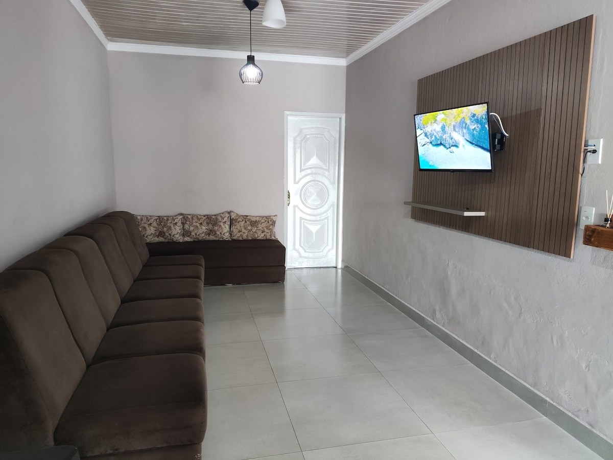 Popular Airbnb listing: Recanto das Araras in Caraguatatuba