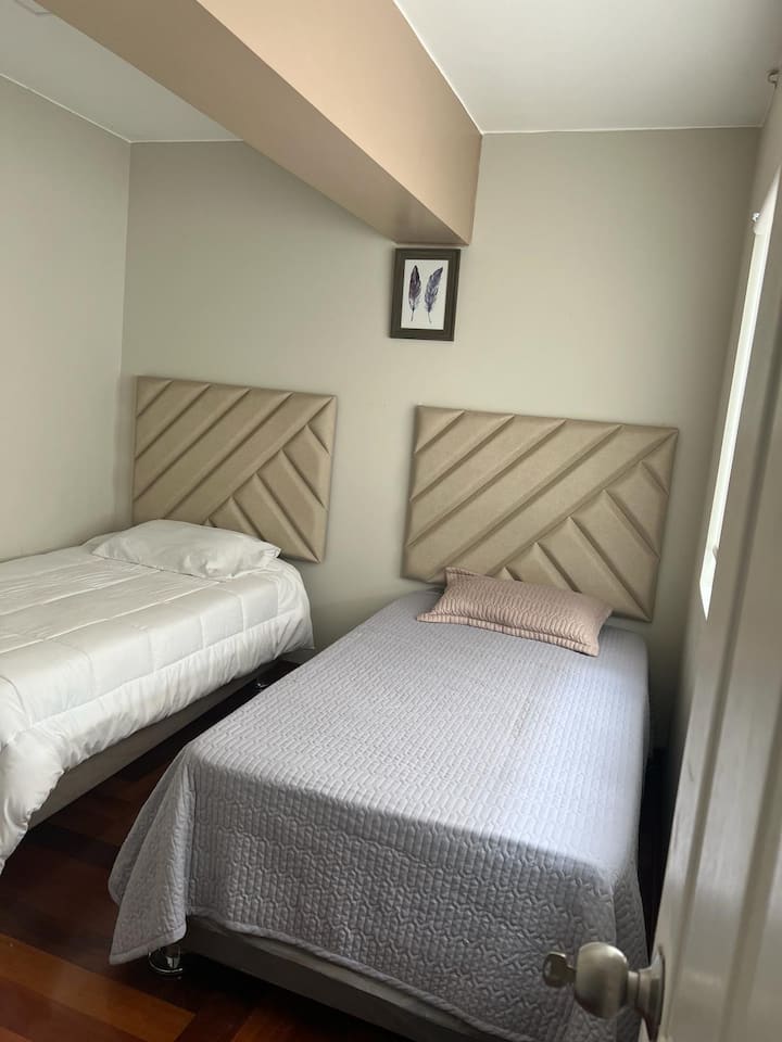 საძინებელი 2