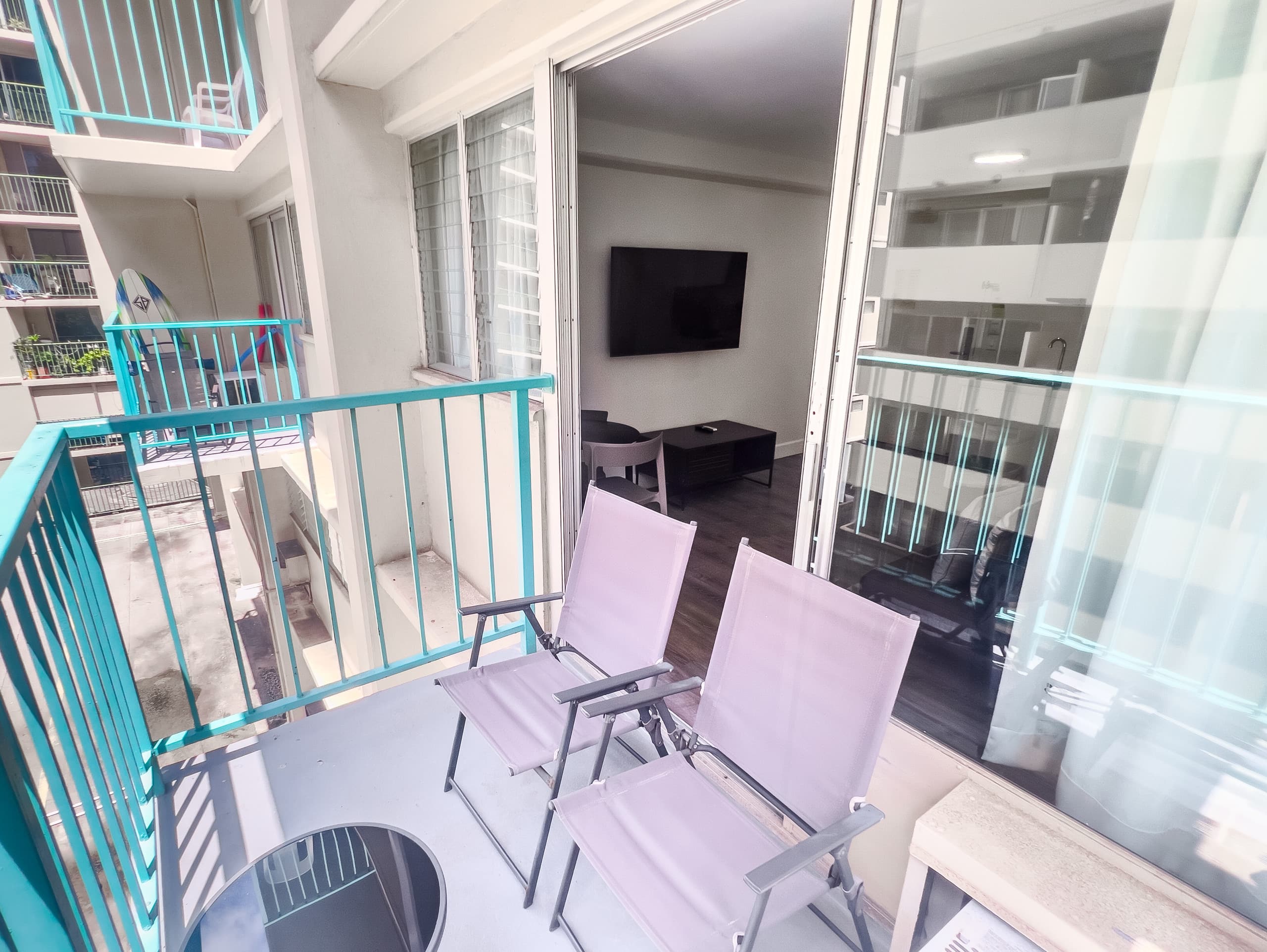 Condo in Honolulu · ★4.82 · Studio · 1 bed · 1 private bath - Image 31