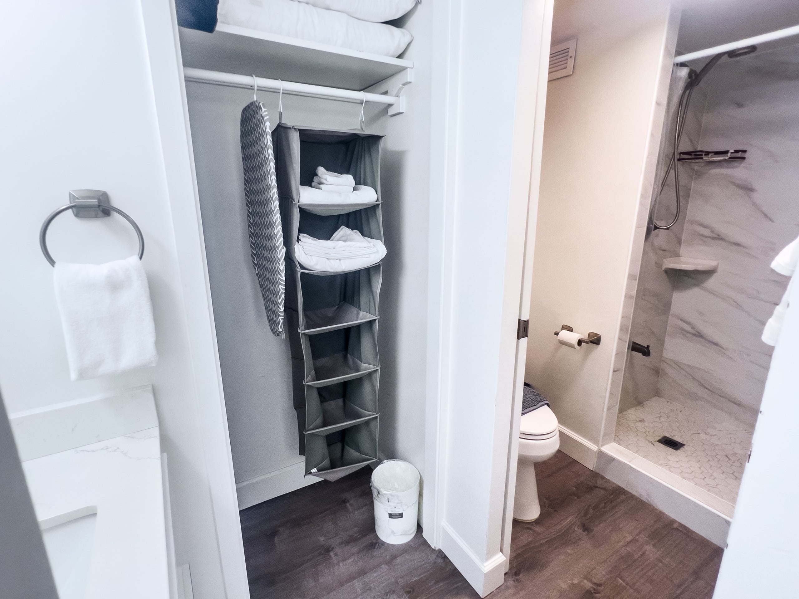 Condo in Honolulu · ★4.82 · Studio · 1 bed · 1 private bath - Image 24