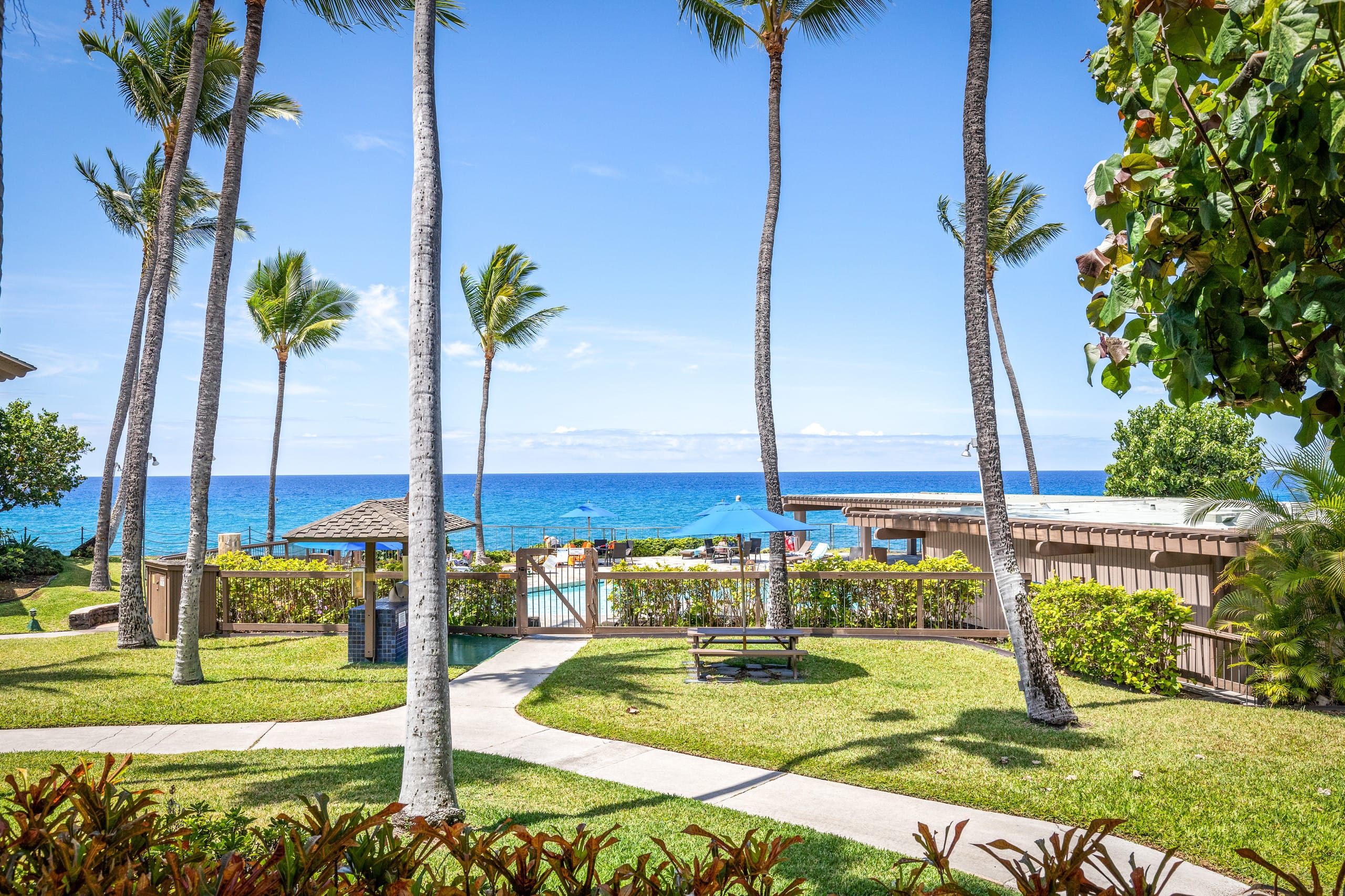 Kanaloa at Kona Fairway View 1 Bedroom 1 Bath - Photo 36