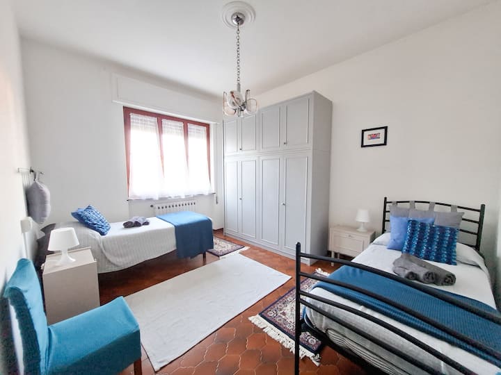 Terza camera da letto con due letti singoli
