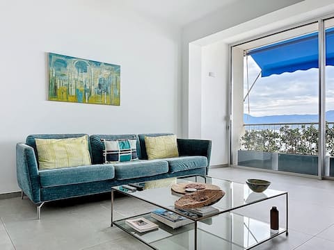 Popular Airbnb listing: Apartment. Ajaccio in Ajaccio