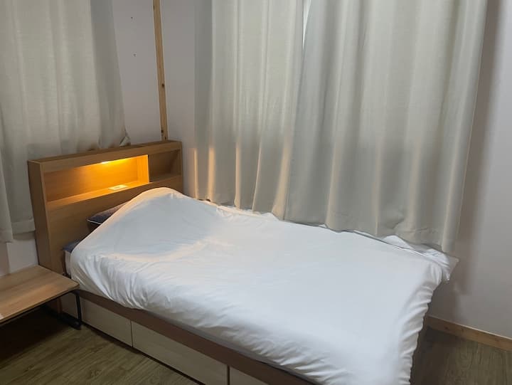 Spálňa 2