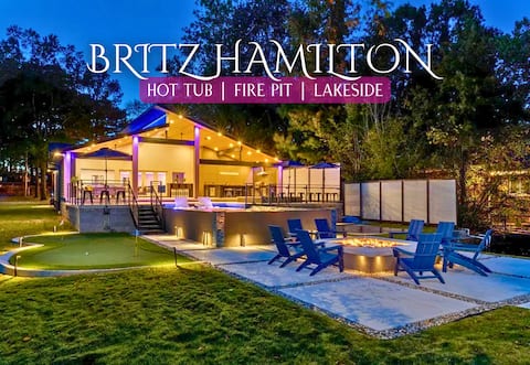 Lakefront Home with Pool, Game Room & Dock