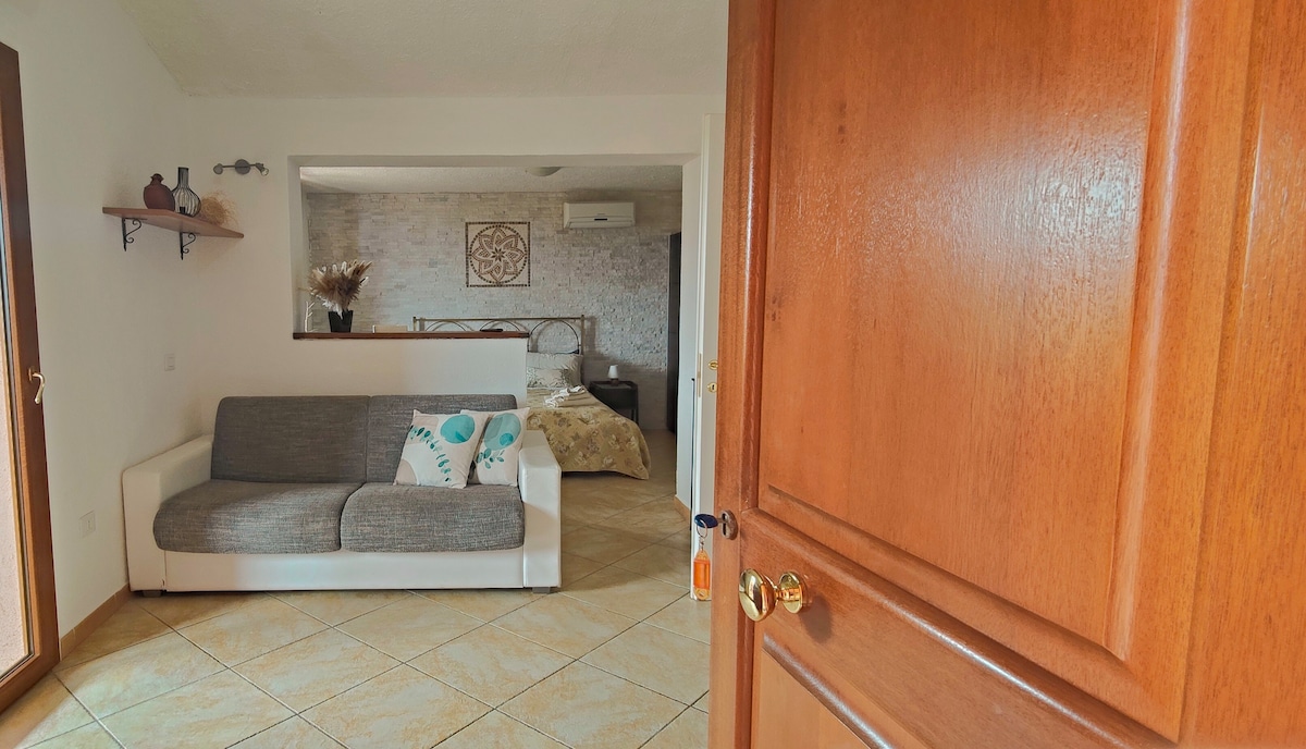 Top performing Airbnb: [Casa Caddinas Ulivo] - Villa with sea view in Golfo Aranci