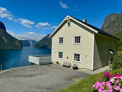 Aurlandsfjord Panorama
