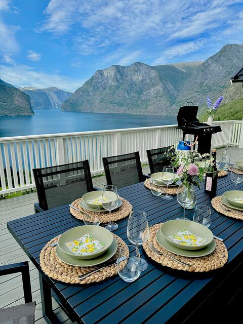 Aurlandsfjord Panorama