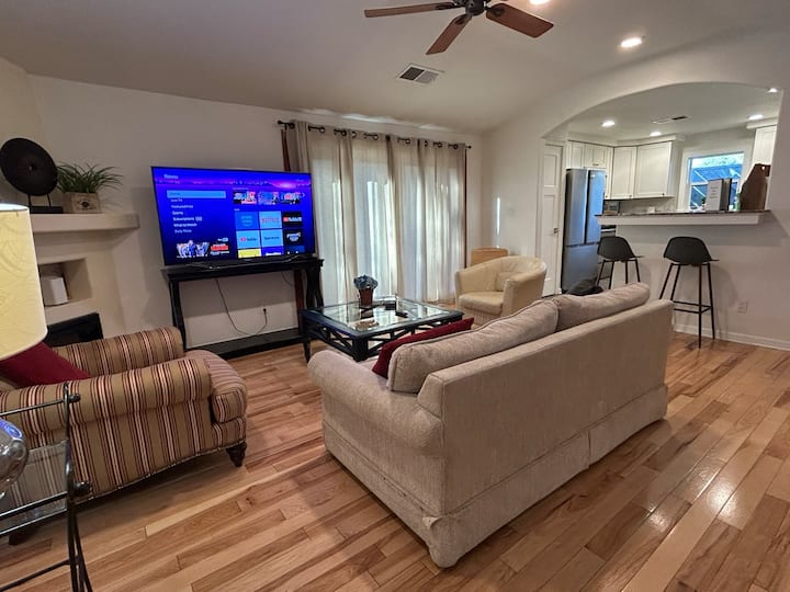 Hidden Gem, Cozy Cottage, Bart! - Concord, CA