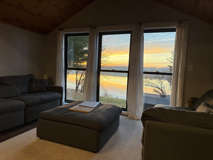 Lakefront Cabin Retreat-private Hot Tub W/ A View! - Clear Lake, MN