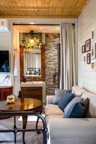 The Black Kingdom / 150m. from Mrt BangAor station gallery image 5