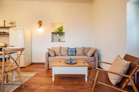 Green mountain Seaview Suite