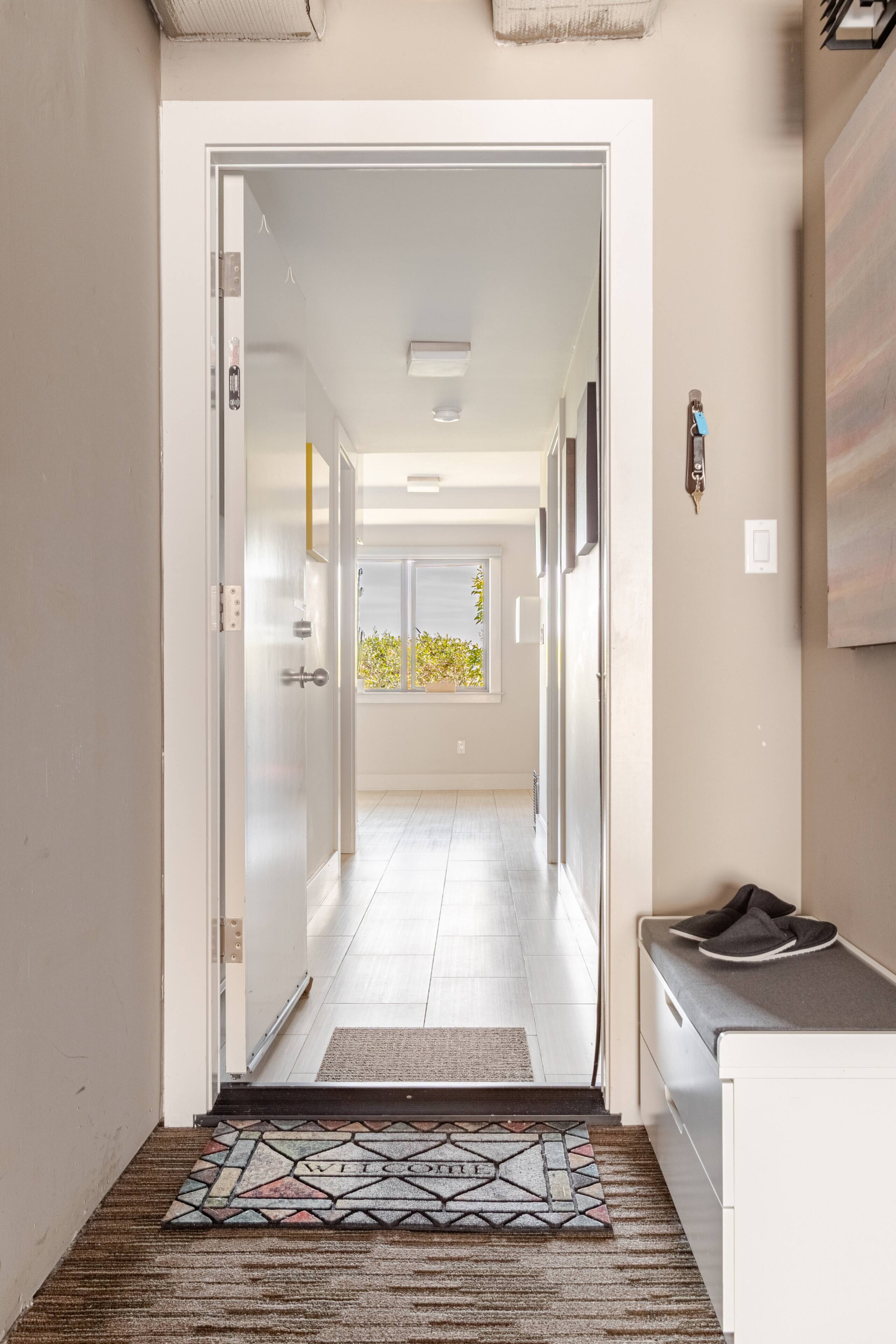 Home in San Francisco · ★4.9 · 1 bedroom · 2 beds · 1 bath - Image 45