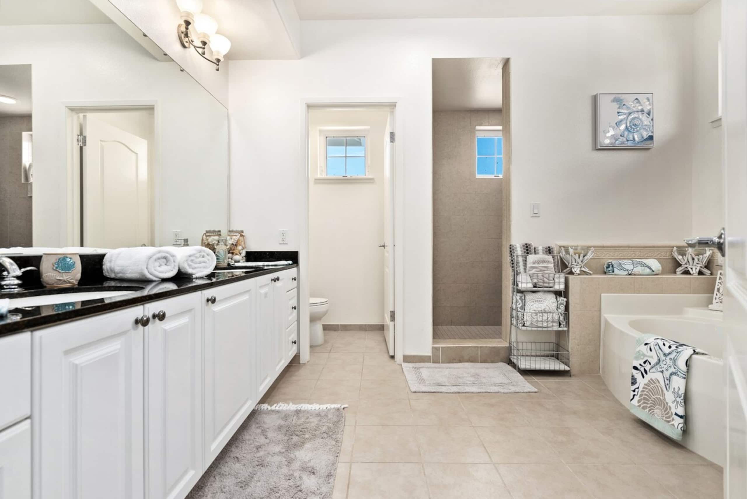 Home in Kapolei · ★4.4 · 4 bedrooms · 3 private baths - Image 27