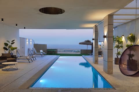 Villa circle