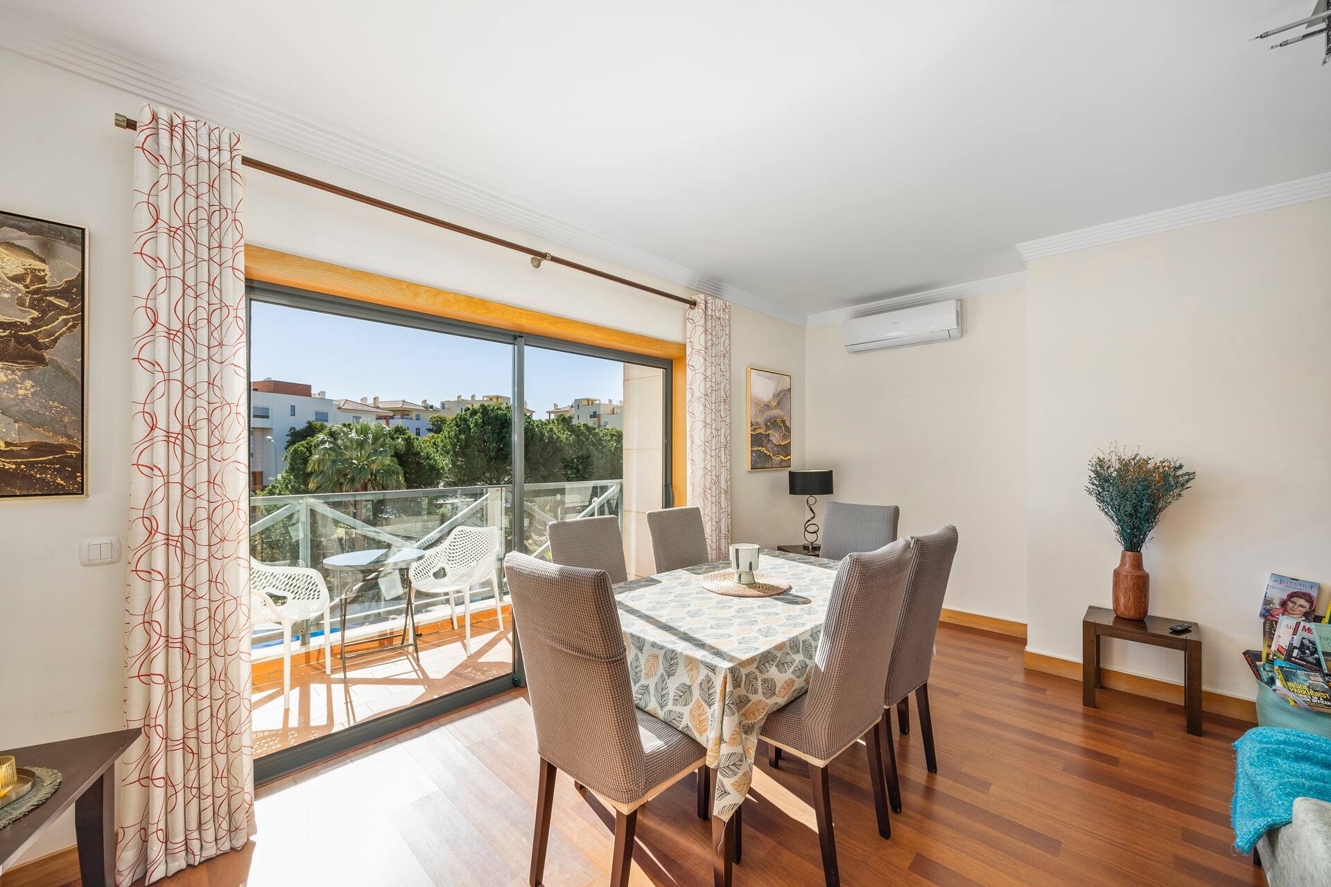Luminous 2-bed Apartment in Parque da Corcovada — photo 3