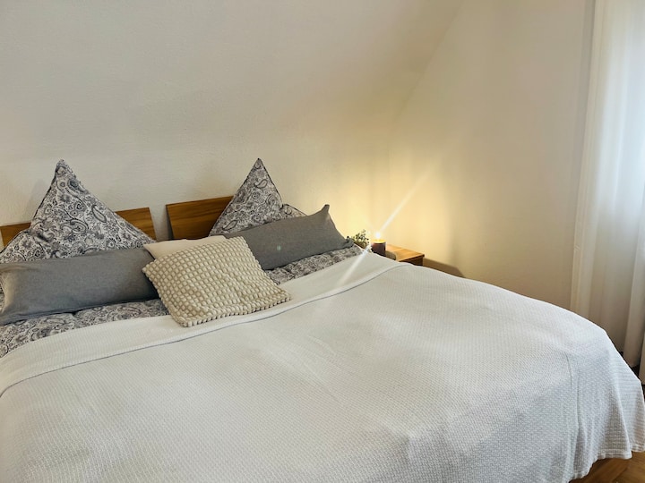 საძინებელი 4