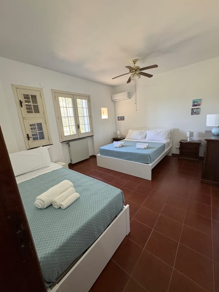 غرفة النوم 1