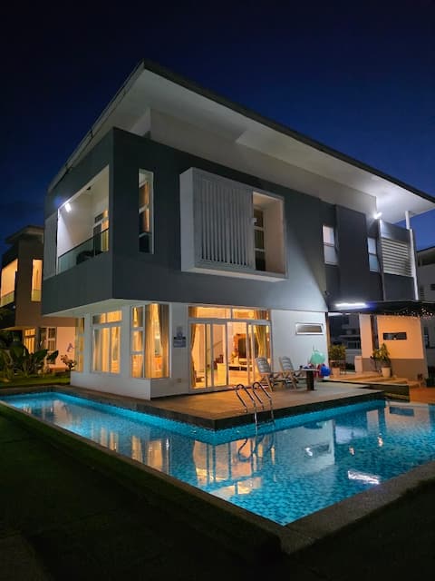 Tranquil Arcadia Homestay by Desaru