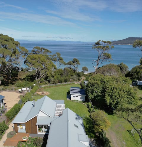 The Pearl - Beachfront, Outd'r Shower, Views