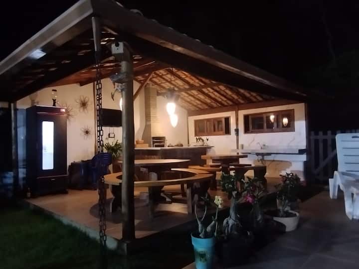 Great house with pool, beautiful gourmet area.