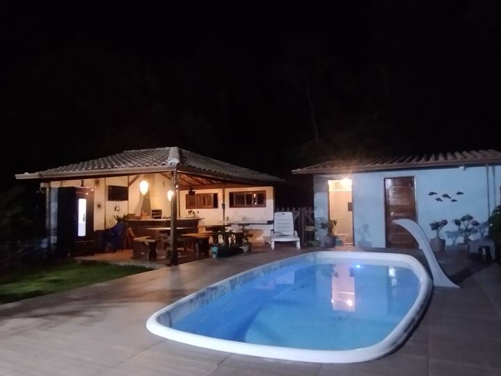 Great house with pool, beautiful gourmet area.