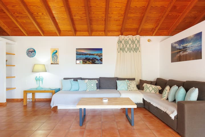 Private Villa With Heated Pool & Sea View Terrace - Corralejo