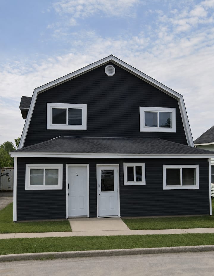The Main Place - Unit 4 - Kirkland Lake