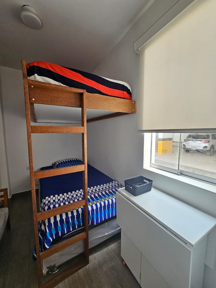 საძინებელი 4