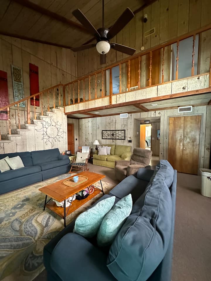 Waterfront House In Tiger Creek On Sam Rayburn! - Sam Rayburn, TX