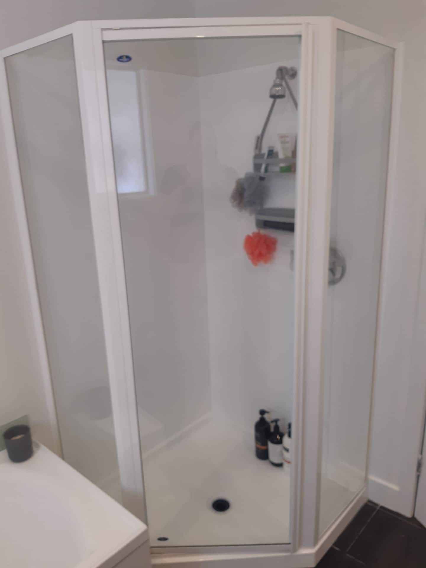 R&r Guest Suite. 5