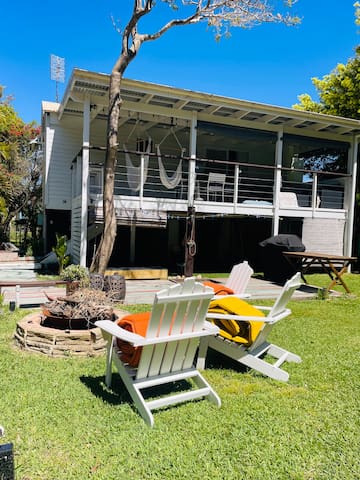 Crescent Head Cosy Beach Cabin