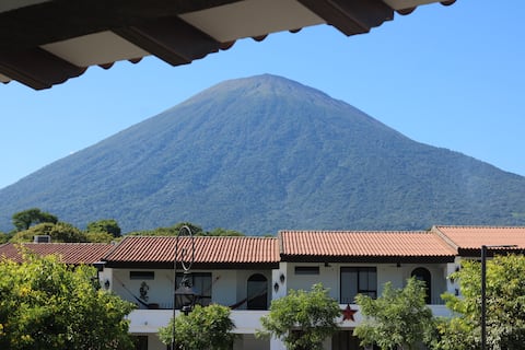 Volcano Vista Villa