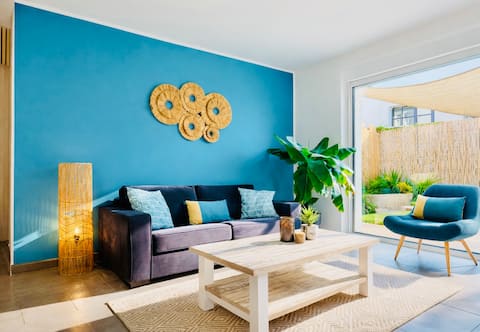 Top performing Airbnb: Villa Vaihéré Apartment in Camargue, L'Hibiscus in Les Saintes Maries De La Mer