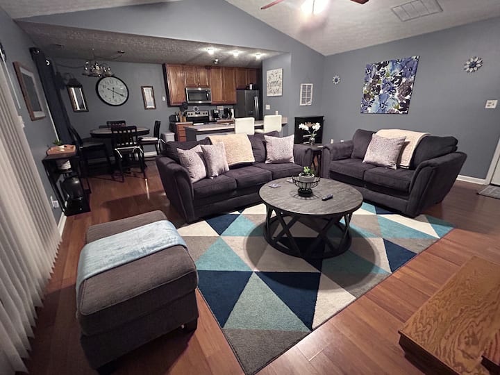 Quite And Cozy By Convention Center - Owensboro, KY