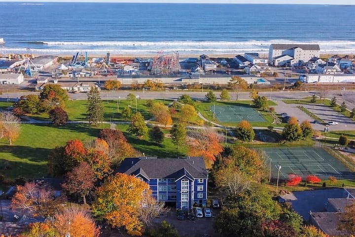 Old Orchard Beach Condo - Old Orchard Beach, ME
