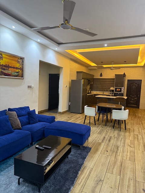 Stylish Space| Fast Wi-Fi |stby Power|24/7 Pool A2