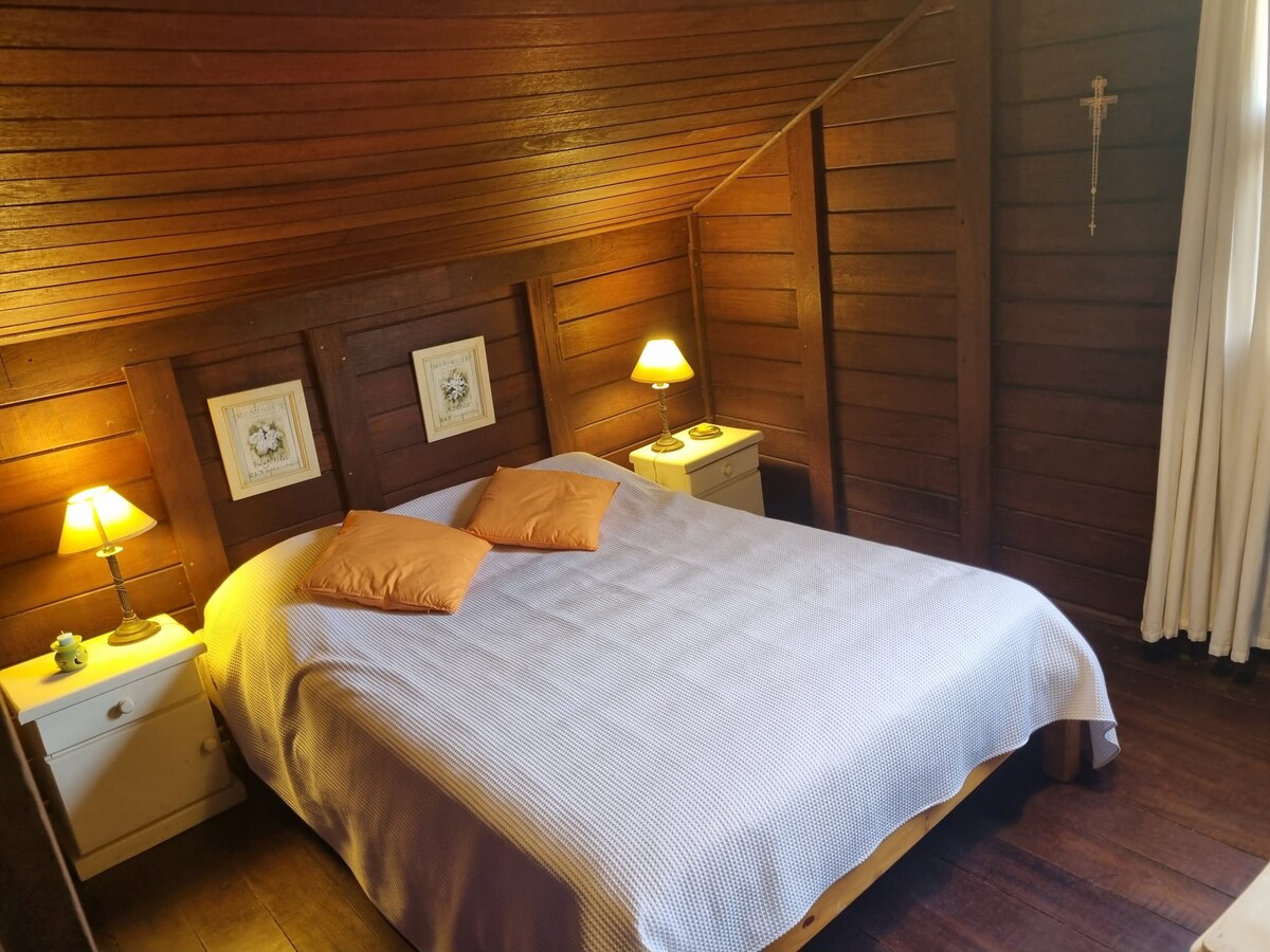 საძინებელი 1