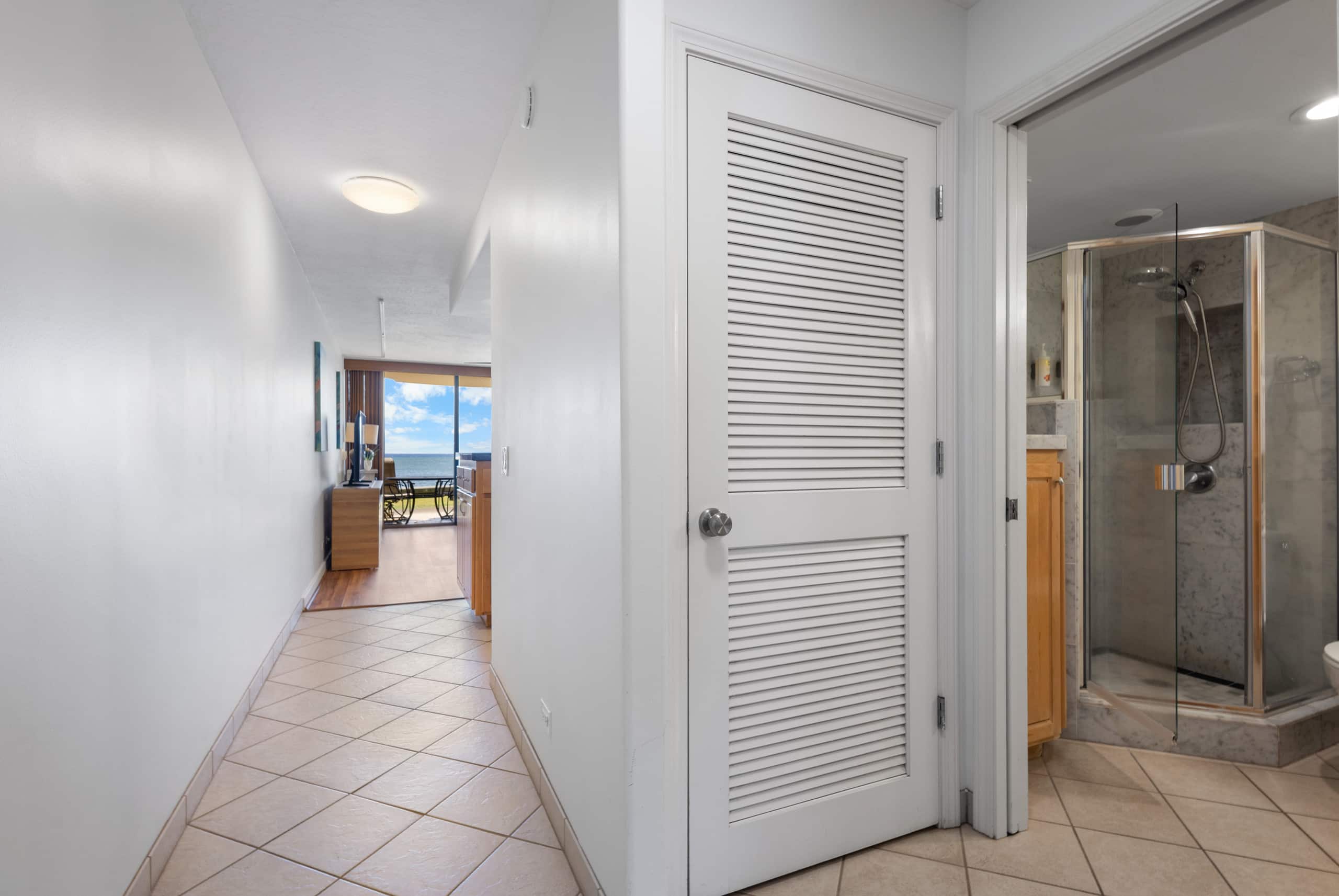 Condo in Lahaina · ★4.92 · 1 bedroom · 2 beds · 1 bath - Image 25
