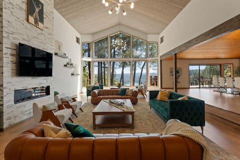 The Gathering Place! Sleeps 24 | Pickleball